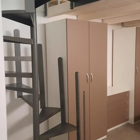 Woodenloft16 Апартаменти