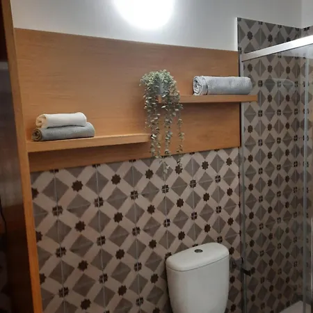 Апартаменти Woodenloft16 *